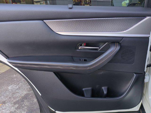 2024 Mazda X-90 Premium Plus