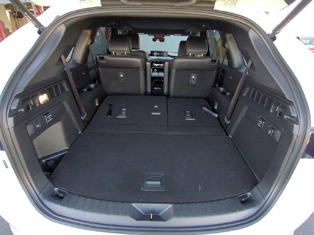 2024 Mazda X-90 Premium Plus