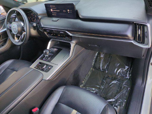 2024 Mazda X-90 Premium Plus