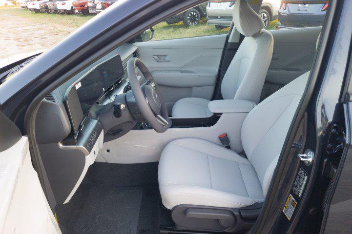 New 2027 Denim Blue Pearl HYUNDAI SE FWD image 13