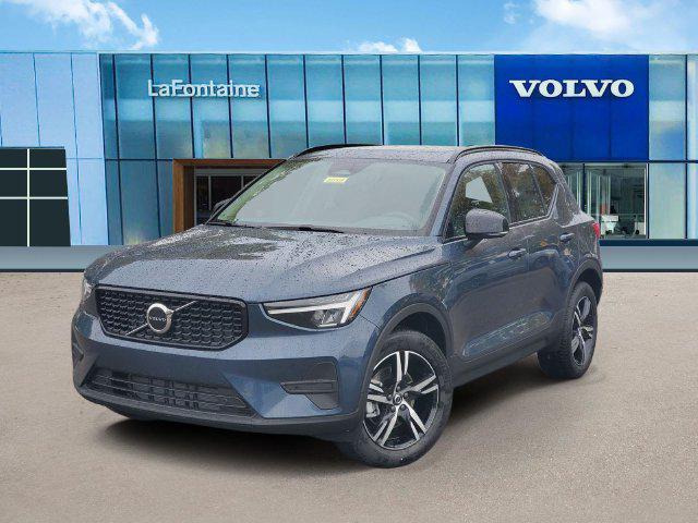 2026 Volvo XC40 Core, B5 AWD Gas mild hybrid, Dark for sale in Farmington Hills, MI