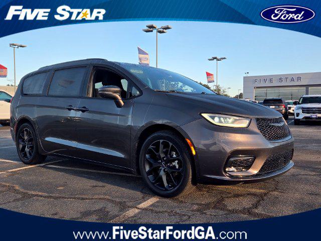 2021 Chrysler Pacifica Touring for sale in Warner Robins, GA