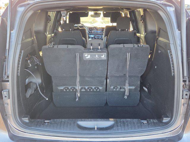 2021 Chrysler Pacifica Touring