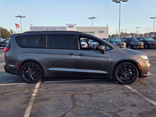 2021 Chrysler Pacifica Touring