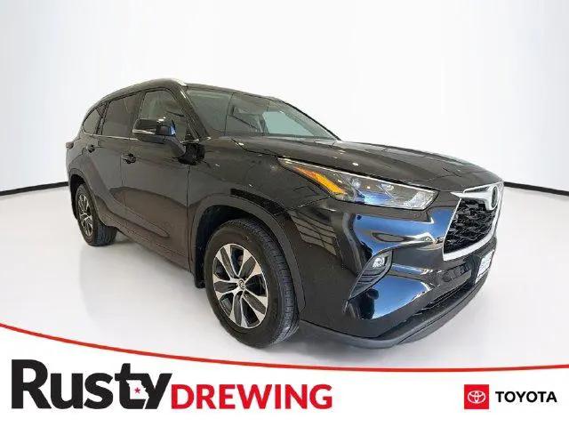 2026 Toyota Highlander XLE for sale in Jefferson City, MO