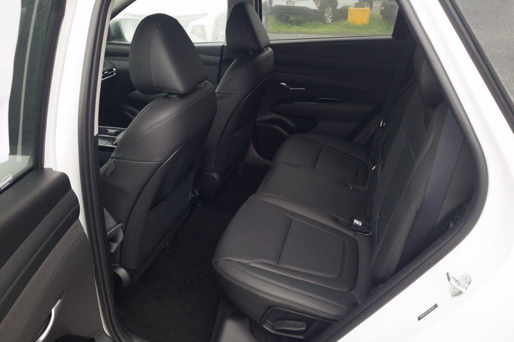 New 2026 White HYUNDAI Limited image 17