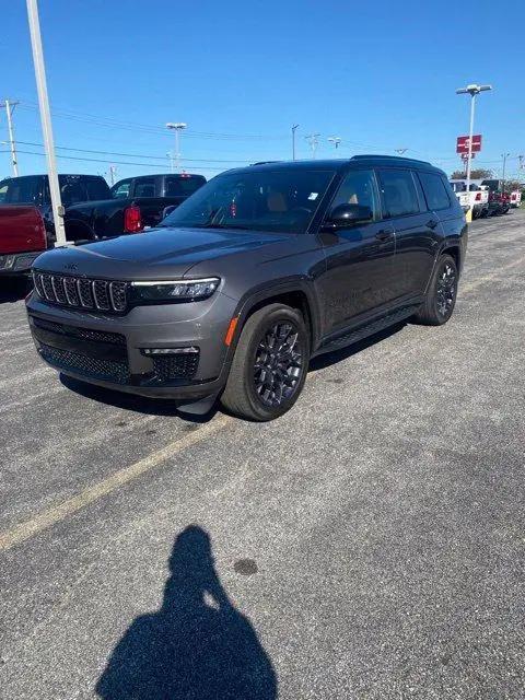 2025 Jeep Grand Cherokee L Summit Reserve 4x4 for sale in Davenport, IA