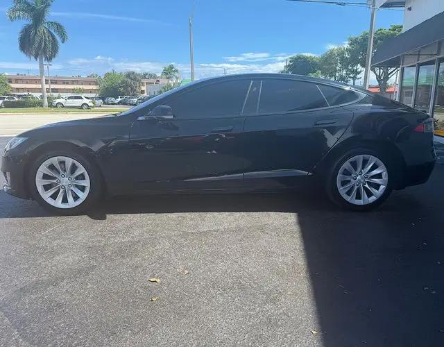 2018 Tesla Model S 100D