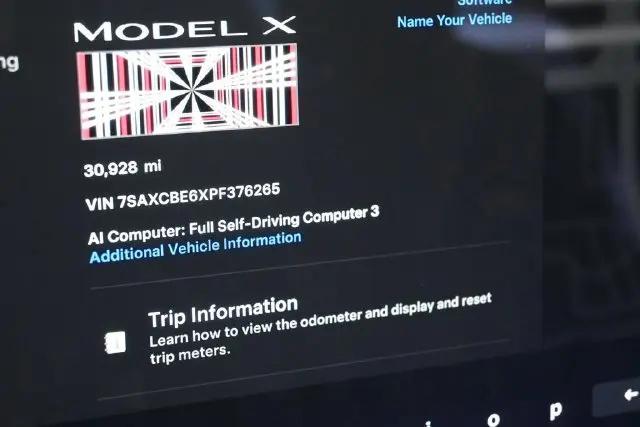 2023 Tesla Model X Plaid Tri Motor All-Wheel Drive