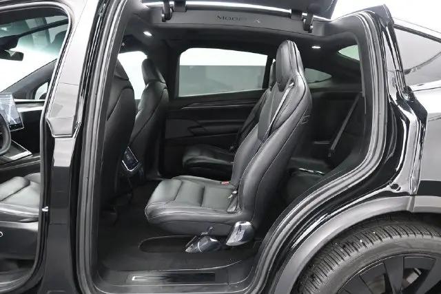 2023 Tesla Model X Plaid Tri Motor All-Wheel Drive