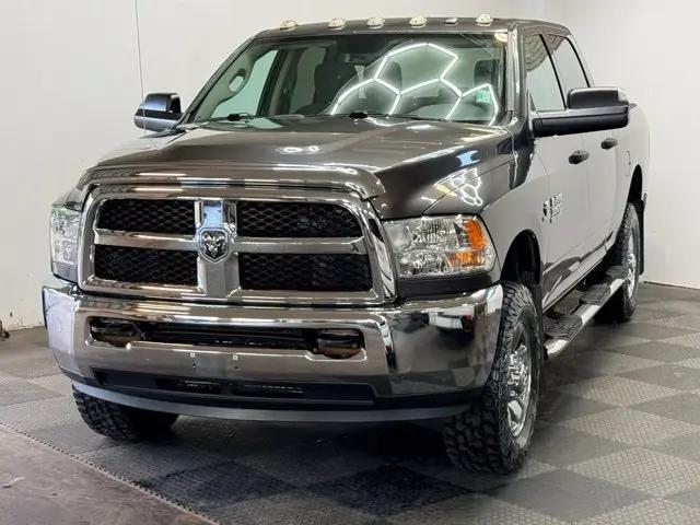 2018 Ram 3500 Tradesman Crew Cab 4x4 64 Box