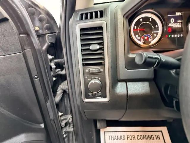 2018 Ram 3500 Tradesman Crew Cab 4x4 64 Box