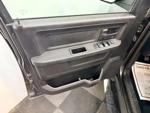 2018 Ram 3500 Tradesman Crew Cab 4x4 64 Box
