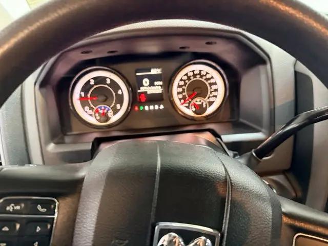 2018 Ram 3500 Tradesman Crew Cab 4x4 64 Box