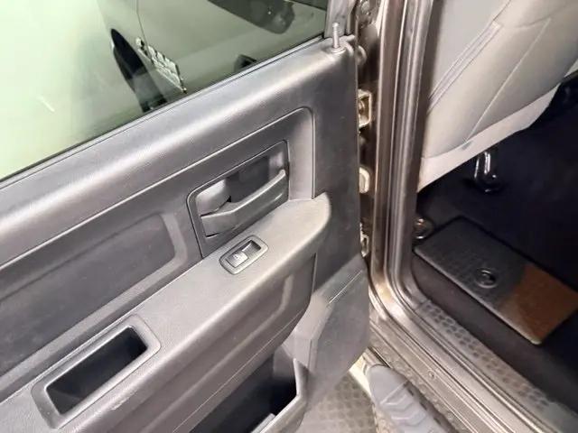 2018 Ram 3500 Tradesman Crew Cab 4x4 64 Box