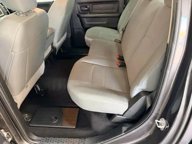 2018 Ram 3500 Tradesman Crew Cab 4x4 64 Box