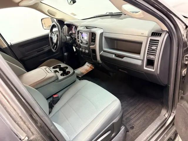 2018 Ram 3500 Tradesman Crew Cab 4x4 64 Box