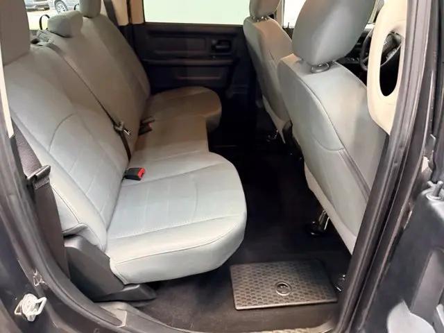 2018 Ram 3500 Tradesman Crew Cab 4x4 64 Box