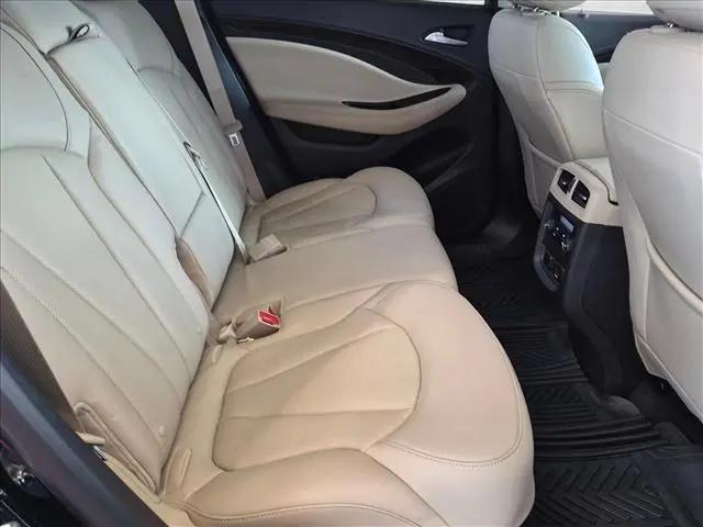 2020 Buick Envision FWD Essence