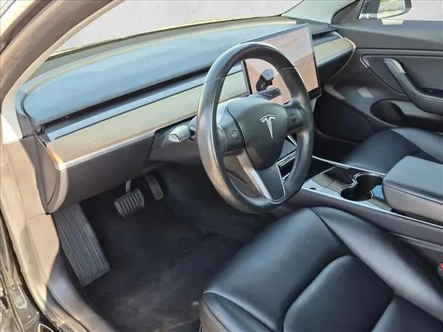 2019 Tesla Model 3 Mid Range