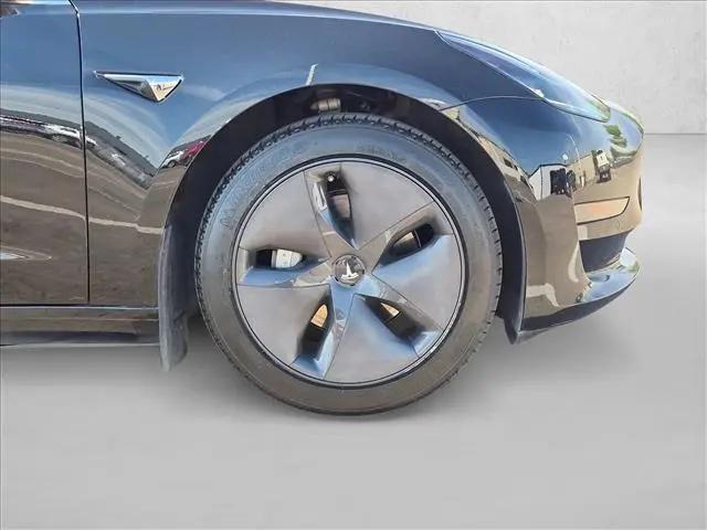 2019 Tesla Model 3 Mid Range