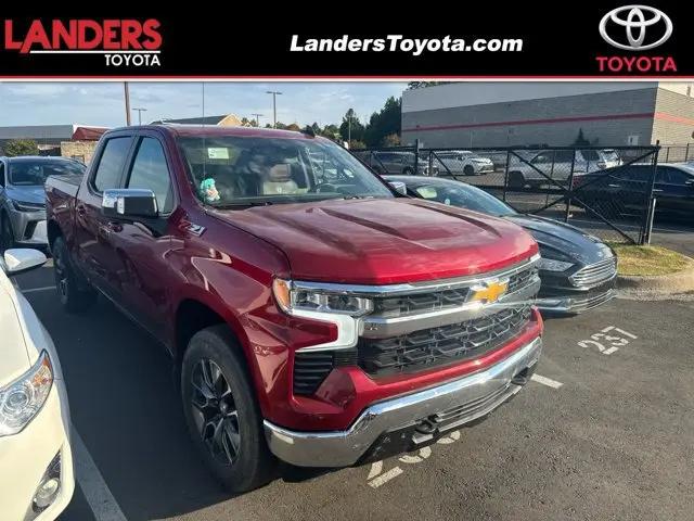 2022 Chevrolet Silverado 1500 4WD Crew Cab Standard Bed LT for sale in Little Rock, AR
