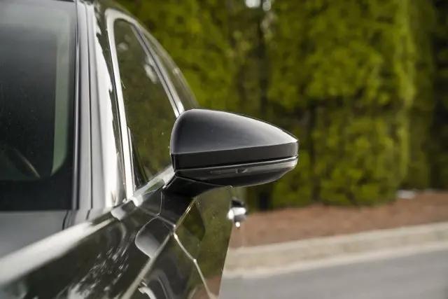 2023 Audi A8 L 55 TFSI quattro Tiptronic