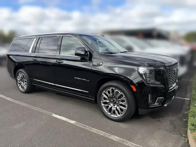 2023 GMC Yukon XL 4WD Denali Ultimate for sale in Trevose, PA