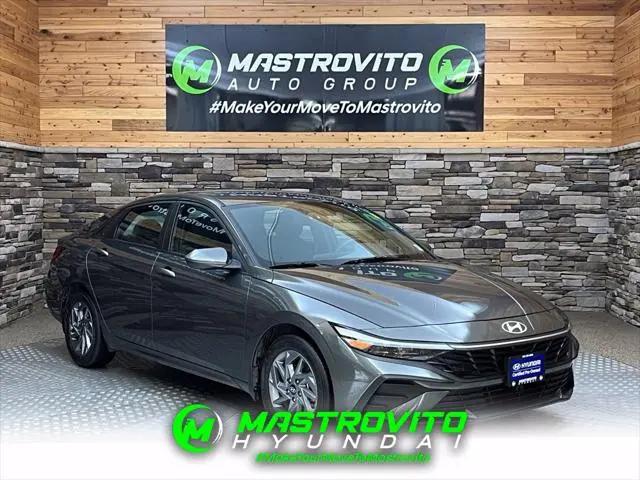2025 Hyundai Elantra Hybrid Blue for sale in Yorkville, NY