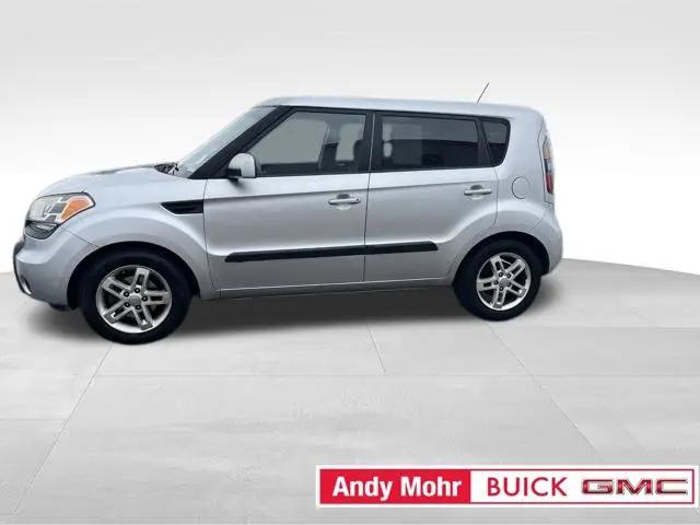 2011 Kia Soul +