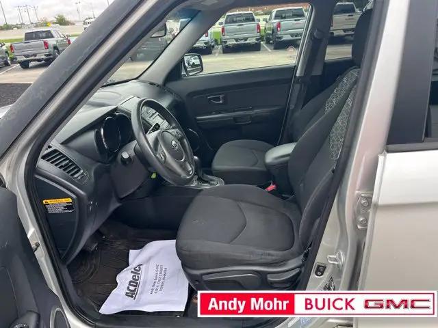 2011 Kia Soul +