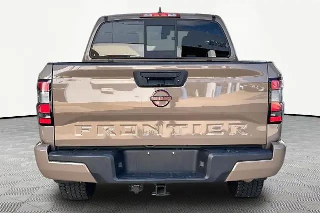 2022 Nissan Frontier Crew Cab PRO-4X 4x4