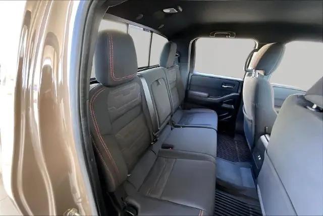 2022 Nissan Frontier Crew Cab PRO-4X 4x4