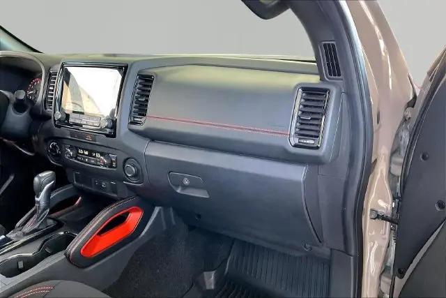 2022 Nissan Frontier Crew Cab PRO-4X 4x4