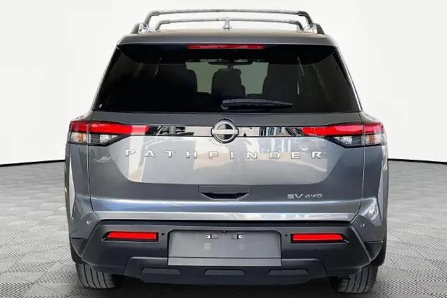 2024 Nissan Pathfinder SV 4WD