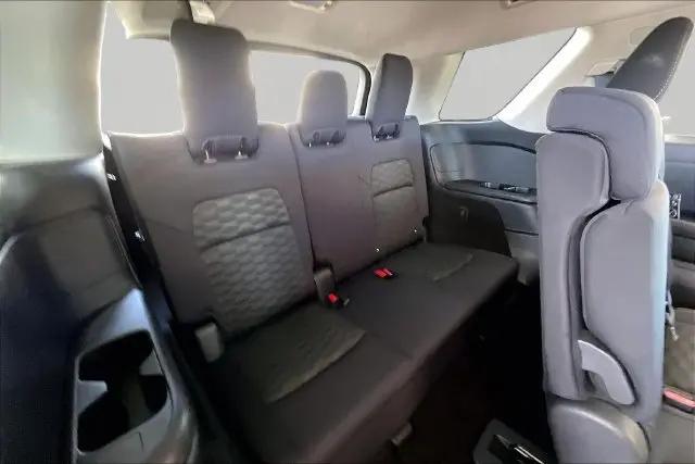 2024 Nissan Pathfinder SV 4WD