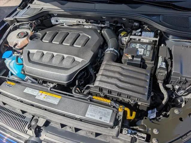 2024 Volkswagen Golf R 2.0T