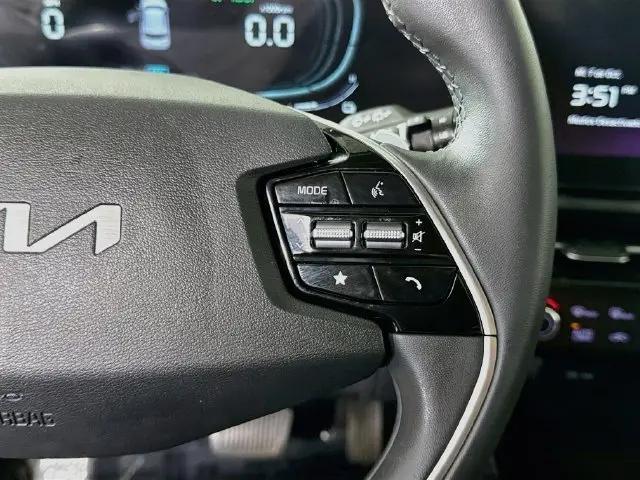 2024 Kia Niro EX