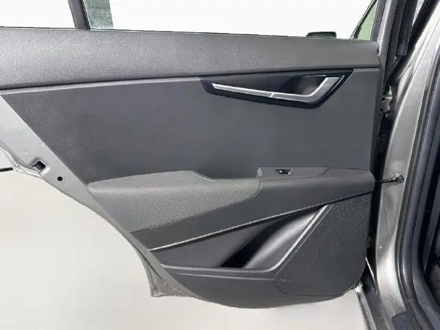 2024 Kia Niro EX