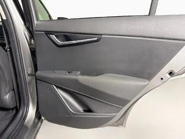 2024 Kia Niro EX