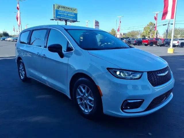 2024 Chrysler Pacifica Touring for sale in Greenville, NC