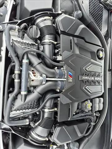 2022 BMW M8 Competition