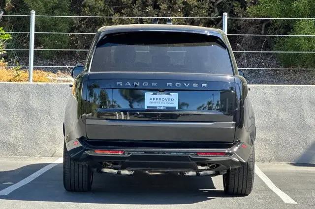 2026 Land Rover Range Rover P530 SE 7 Seat