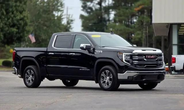 2025 GMC Sierra 1500 2WD Crew Cab Short Box SLT for sale in Zebulon, NC