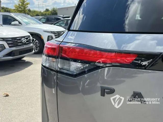 2024 Nissan Pathfinder Rock Creek 4WD