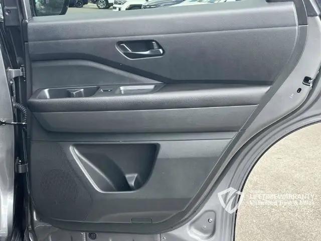 2024 Nissan Pathfinder Rock Creek 4WD