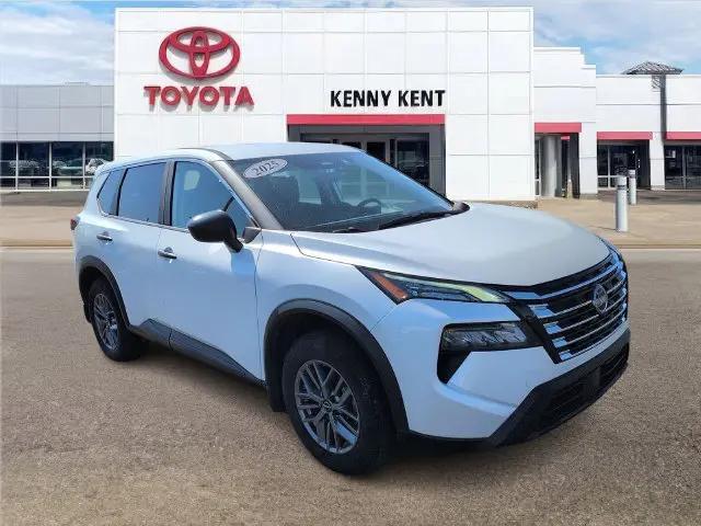 2025 Nissan Rogue S FWD for sale in Evansville, IN