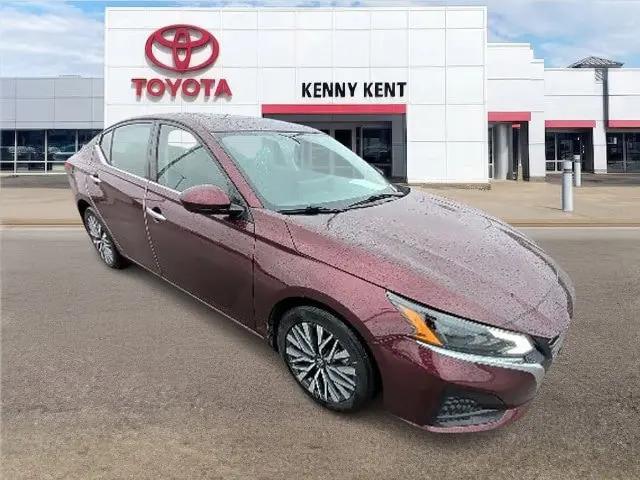 2023 Nissan Altima SV FWD for sale in Evansville, IN