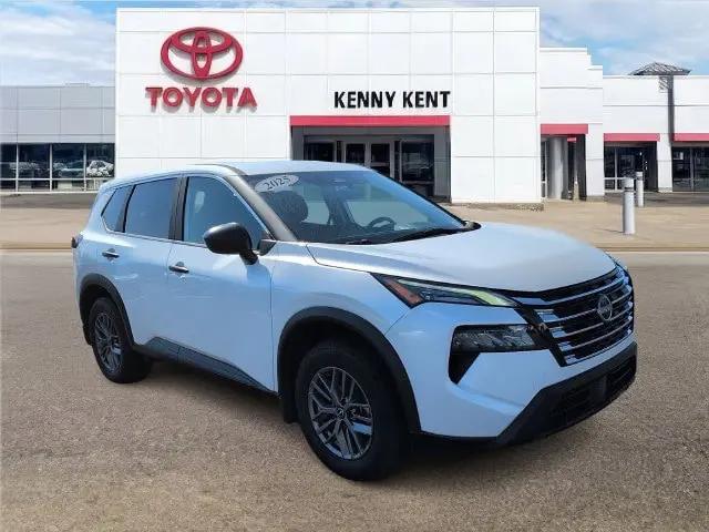 2025 Nissan Rogue S FWD for sale in Evansville, IN