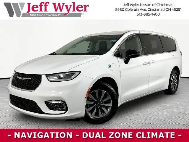 2024 Chrysler Pacifica Hybrid Select for sale near Cincinnati, OH